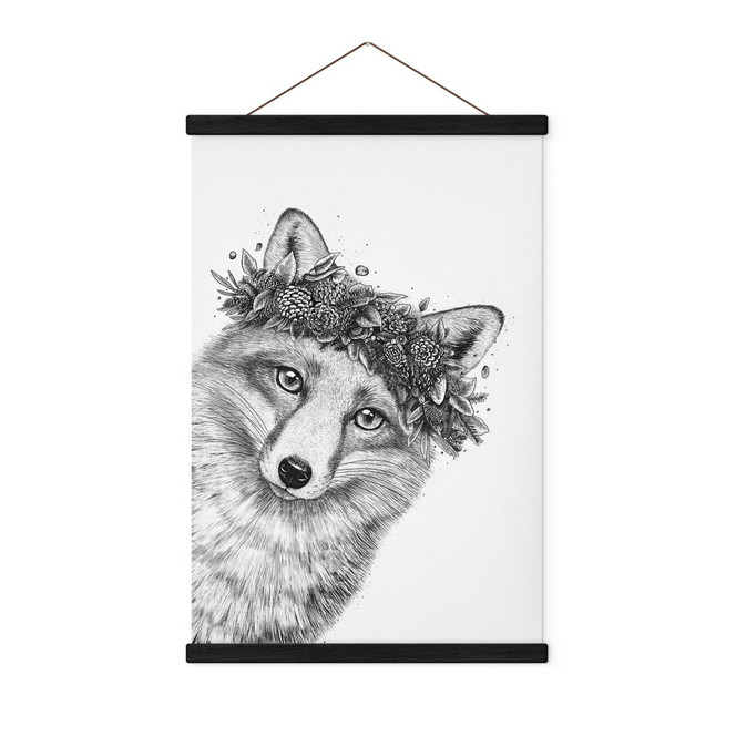 Stoffbild Schwarz-weisser Fuchs mit Blumenkranz - Korenkova