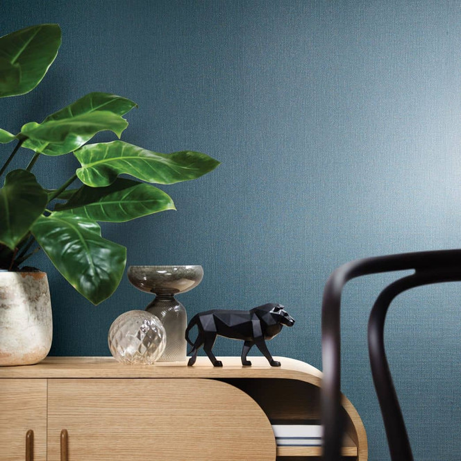 Vliestapete mit feinen Linien und leichter Struktur blau, türkis Uni