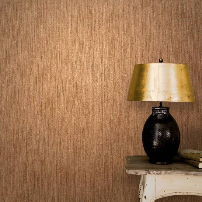 Vliestapete mit leicht linierter Struktur braun Uni