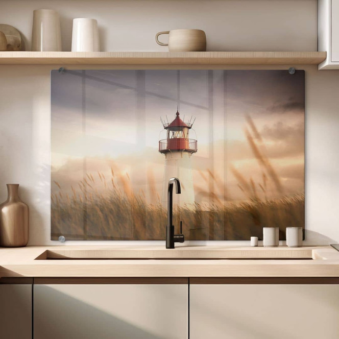 Spritzschutz Leuchtturm an der Küste von Sylt - Eisenmann